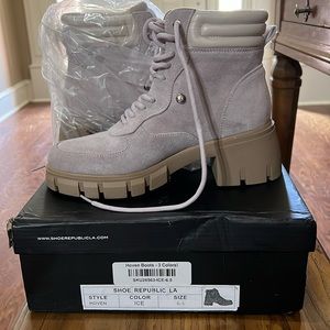 New Shoe Republic LA Hoven boots, color Ice, size 6.5